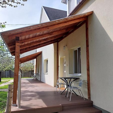 Bridgehaus Apartment Balatonfüred Екстериор снимка