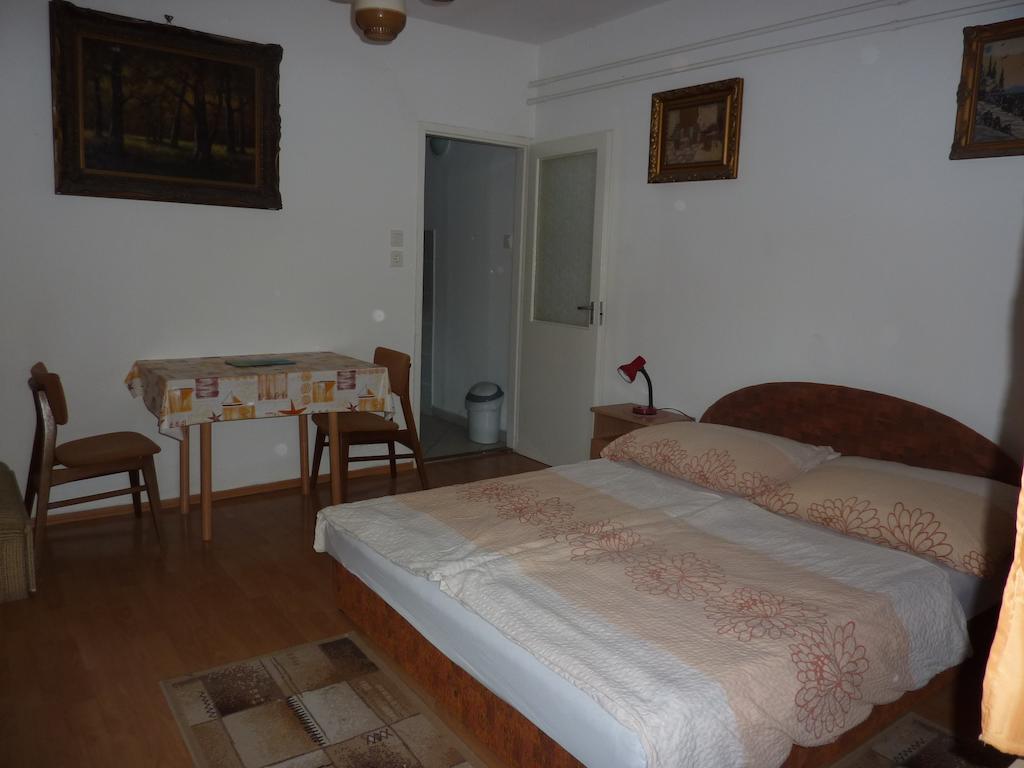 Bridgehaus Apartment Balatonfüred Стая снимка