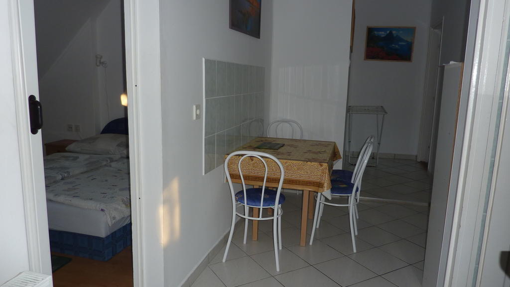 Bridgehaus Apartment Balatonfüred Стая снимка